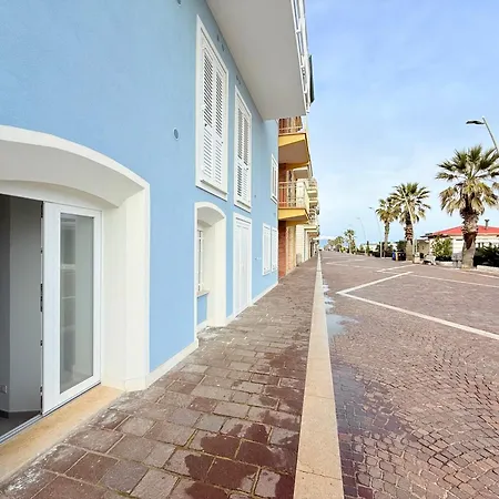 Apartment P075 - Porto Recanati, Nuovo Bilocale Fronte Mare Con Accesso Diretto Porto Recanati