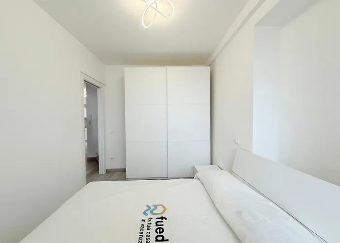 P075 - Porto Recanati, Nuovo Bilocale Fronte Mare Con Accesso Diretto Porto Recanati